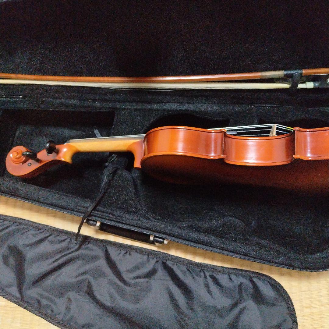 バイオリン本体　1/2サイズとバイオリンケース 軽量ライトブルー、弓付、肩当て付