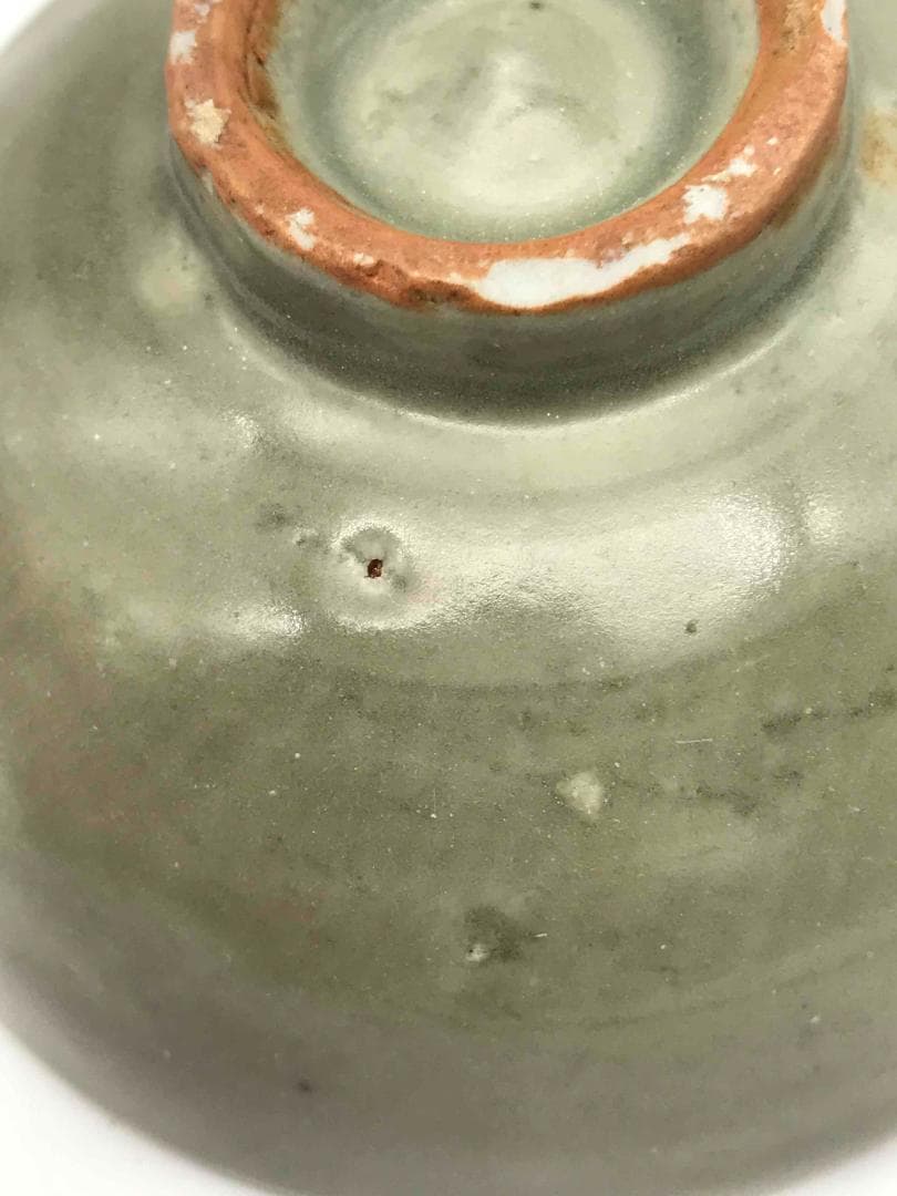 南宋時代 青磁 龍泉窯貼花碗 【旧家蔵出し】 希少貴重 鉢 茶碗(F-18)