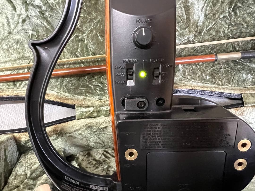 YAMAHA SV-100S ヤマハサイレントバイオリン(ヴァイオリン)