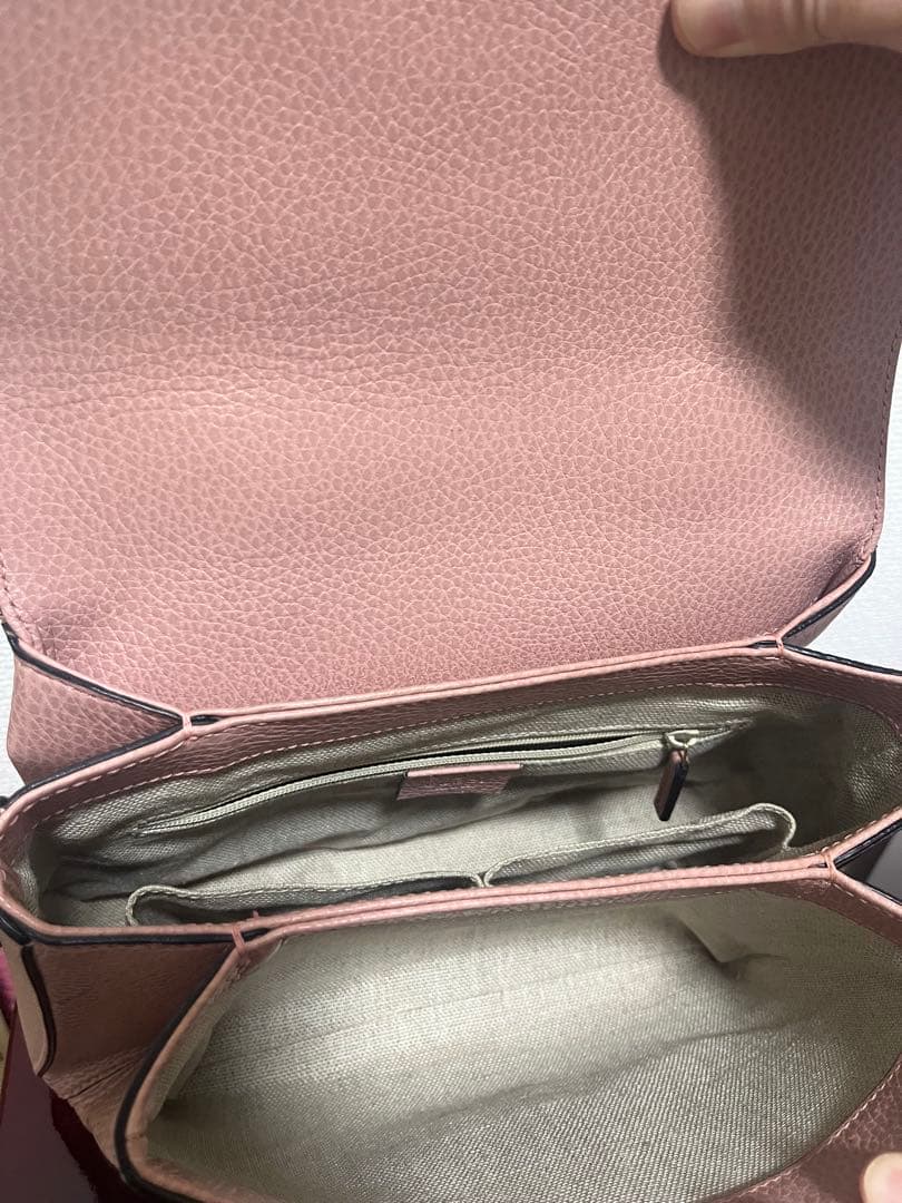 GUCCI ピンク レザー ハンドバッグ