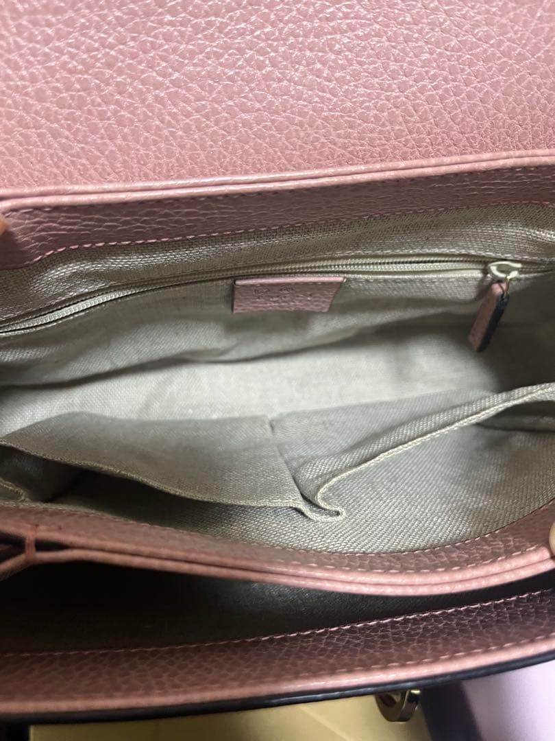 GUCCI ピンク レザー ハンドバッグ