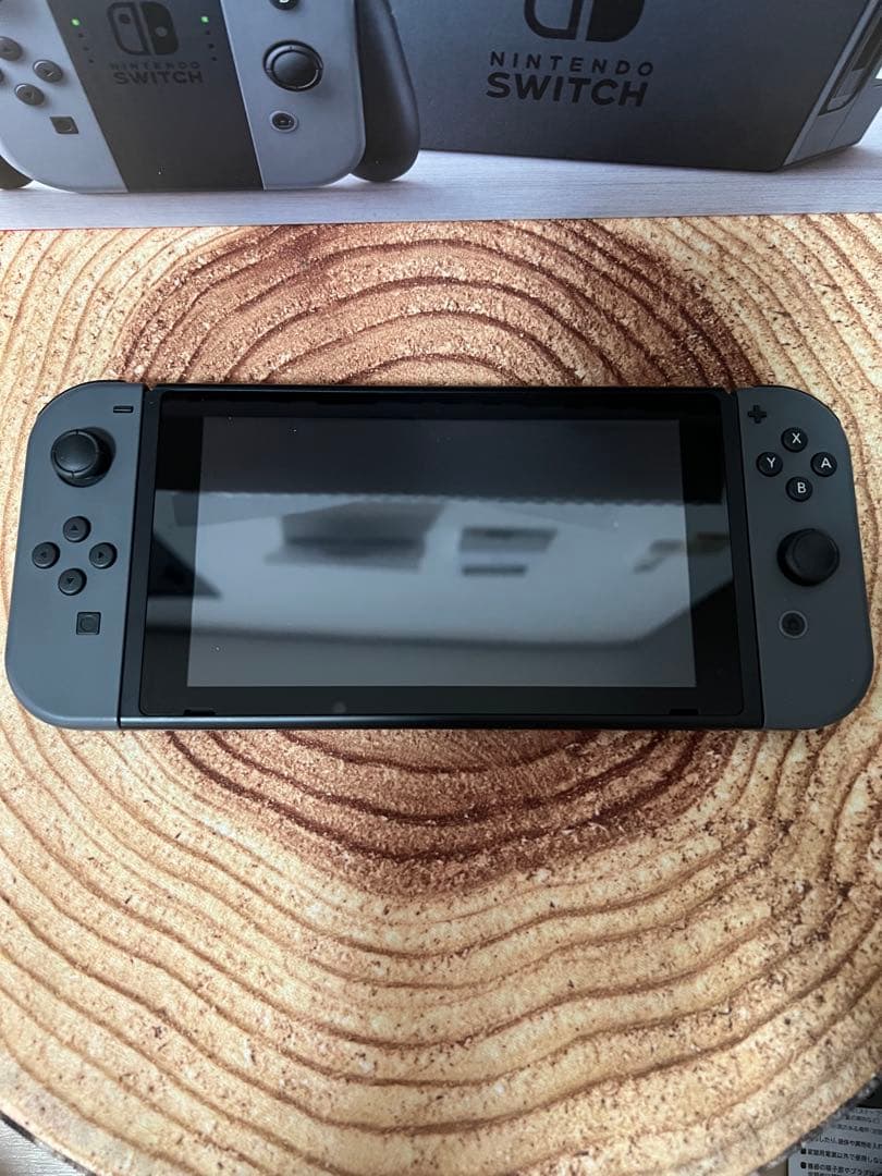Nintendo Switch ニンテンドースイッチ本体　グレー②