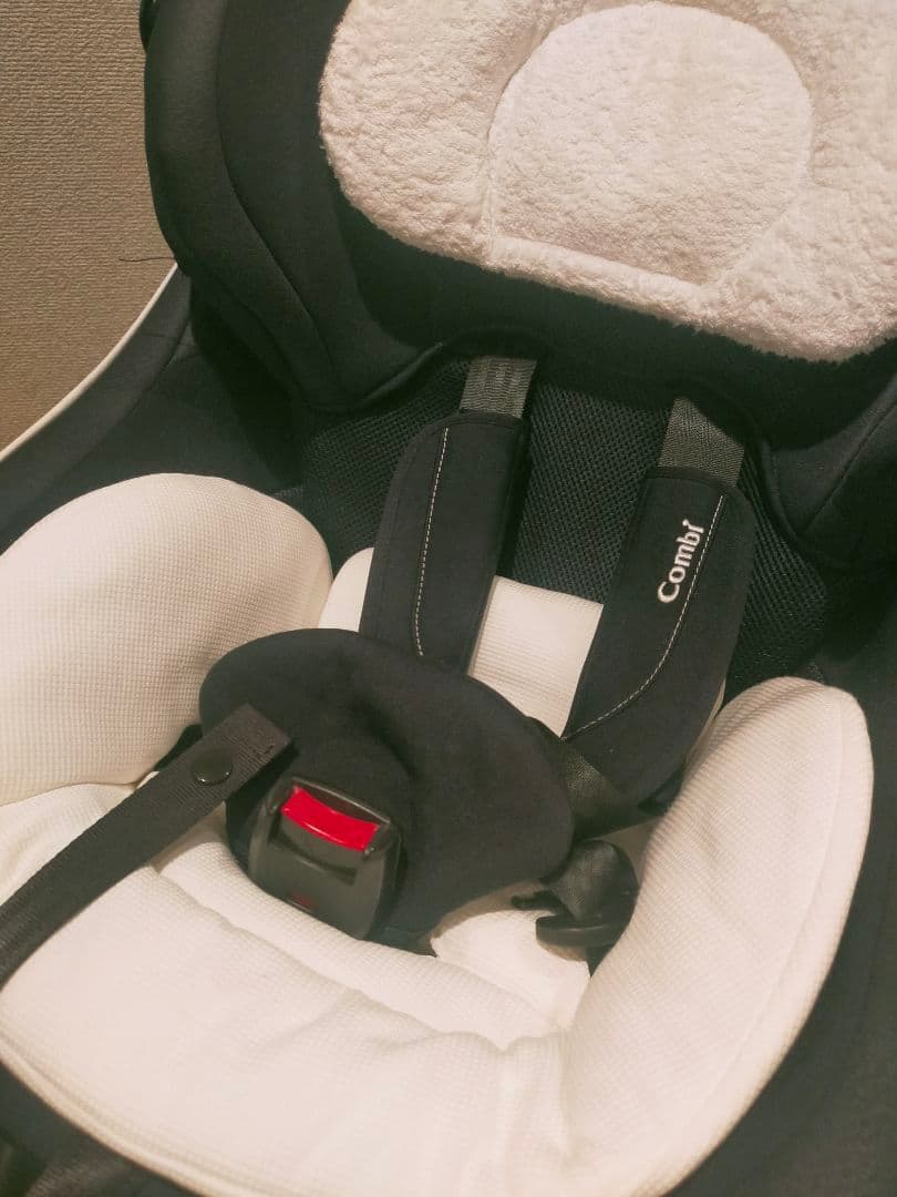 【未使用に近い】Combi クルムーブスマートJJ-600 ISOFIX 極美品