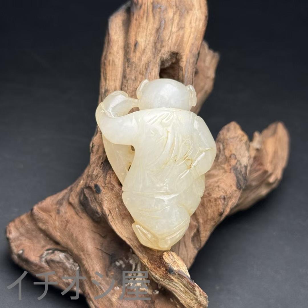 中国古美術【和田古玉 彫刻 童子】縁起物 置物 唐物 羊脂玉 天然石