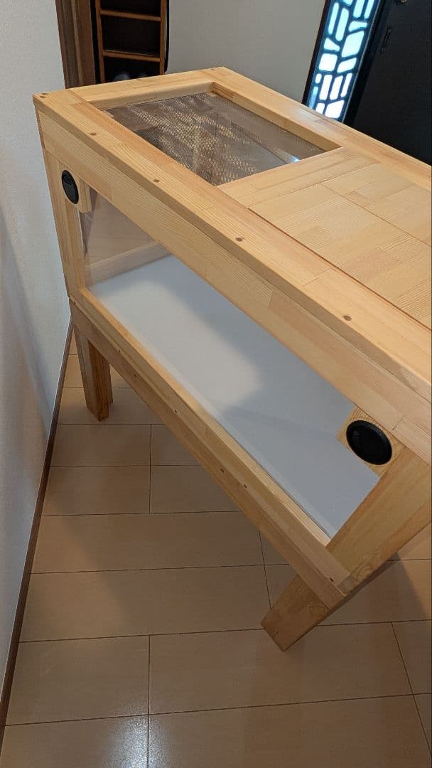 赤松集成材18ミリ幅90縦45奥行45蜜蝋オイル仕上げ アルミサッシ