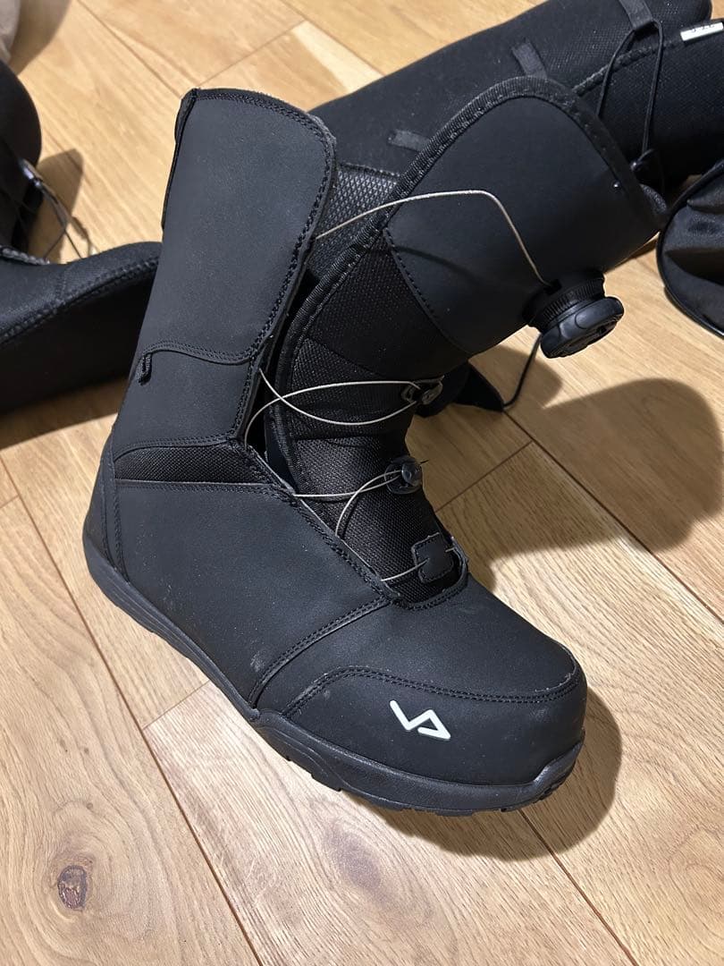 ビジョンピークス スノーボードブーツ ダイヤルタイプ BOA 27.5