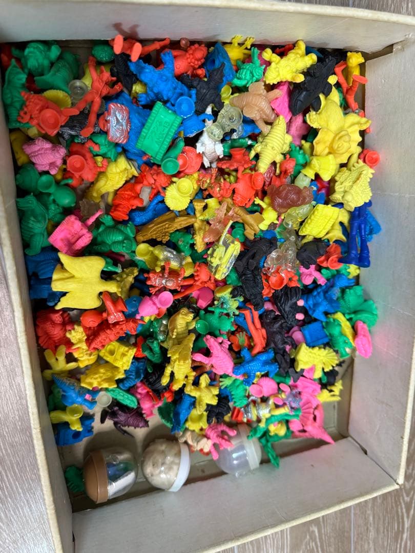 昭和レトロ 怪獣消しゴム 大量まとめ売り ウルトラマン 円谷 ゴジラ 当時物