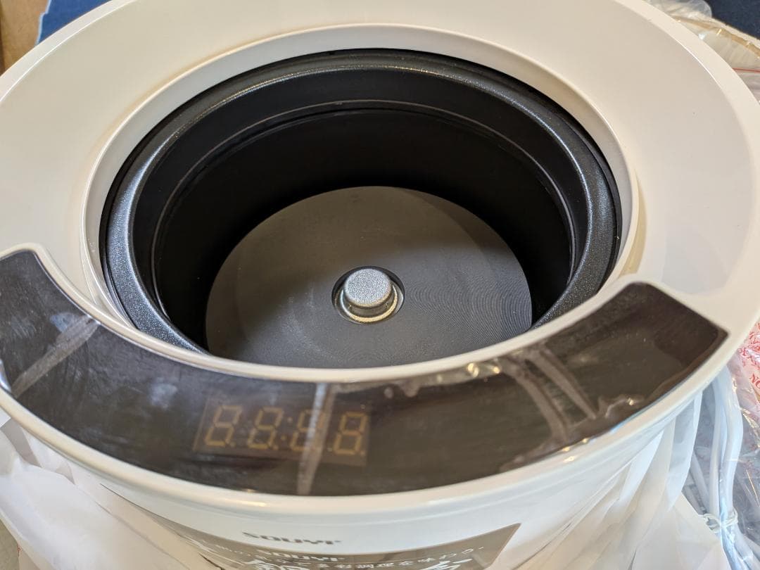 美品★SOUYI 本格土鍋炊飯器　SY-150-WH （ホワイト）