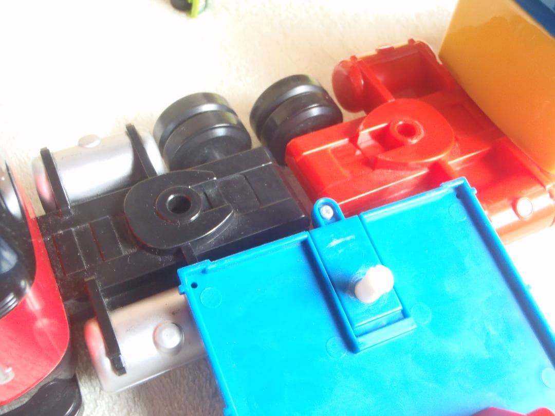 ❤️ミニカー付き❤️動作品❤️特大トレーラー★トイストーリー★ミッキー★トーマス