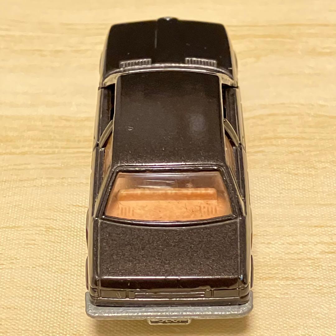 トミカ BMW 320i No.F45 1/62