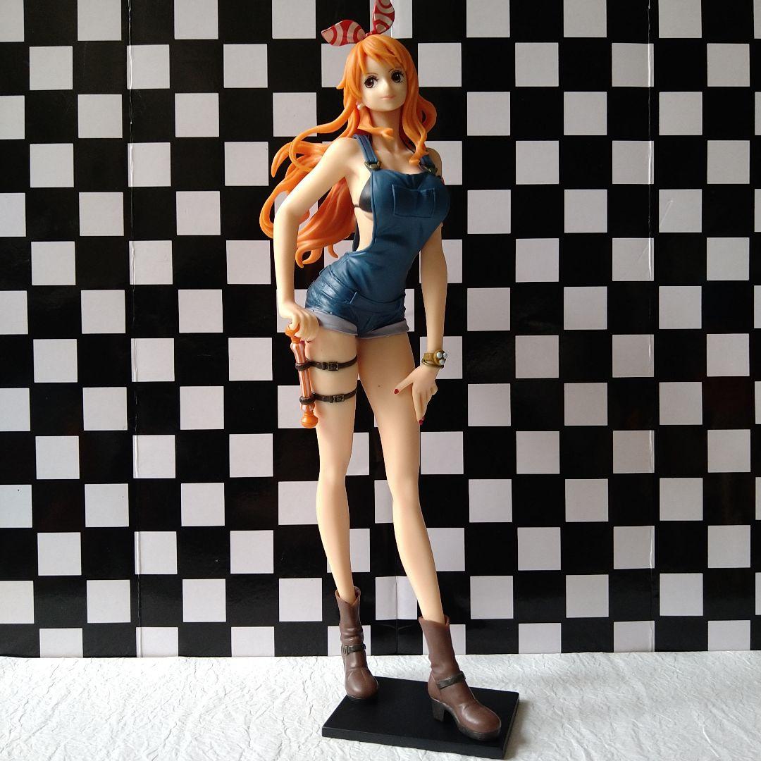 ワンピースフィギュア麦わらの一味ナミ23体ジャンクおまけ2体セット