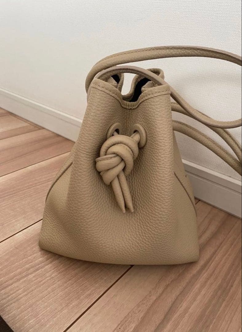 【Kirakira⭐︎】VASIC BOND MINI ハンドバッグ