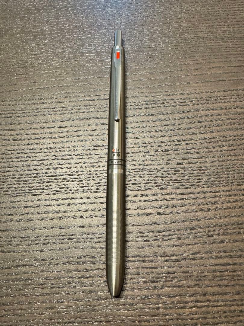 PILOT 細字4色 廃番 4色ボールペン