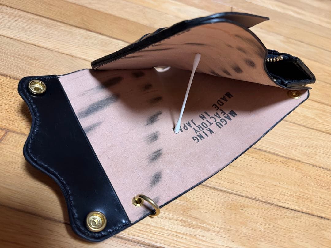 白*様 マグキングファクトリー3つ折り財布(フルコードバン)