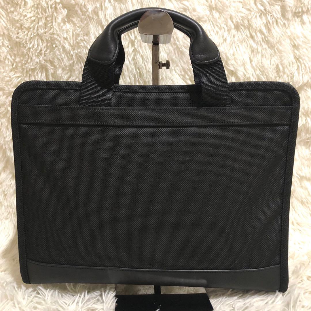 未使用級✨トゥミ ブリーフケース ビジネスバッグ 26017D4 ブラック