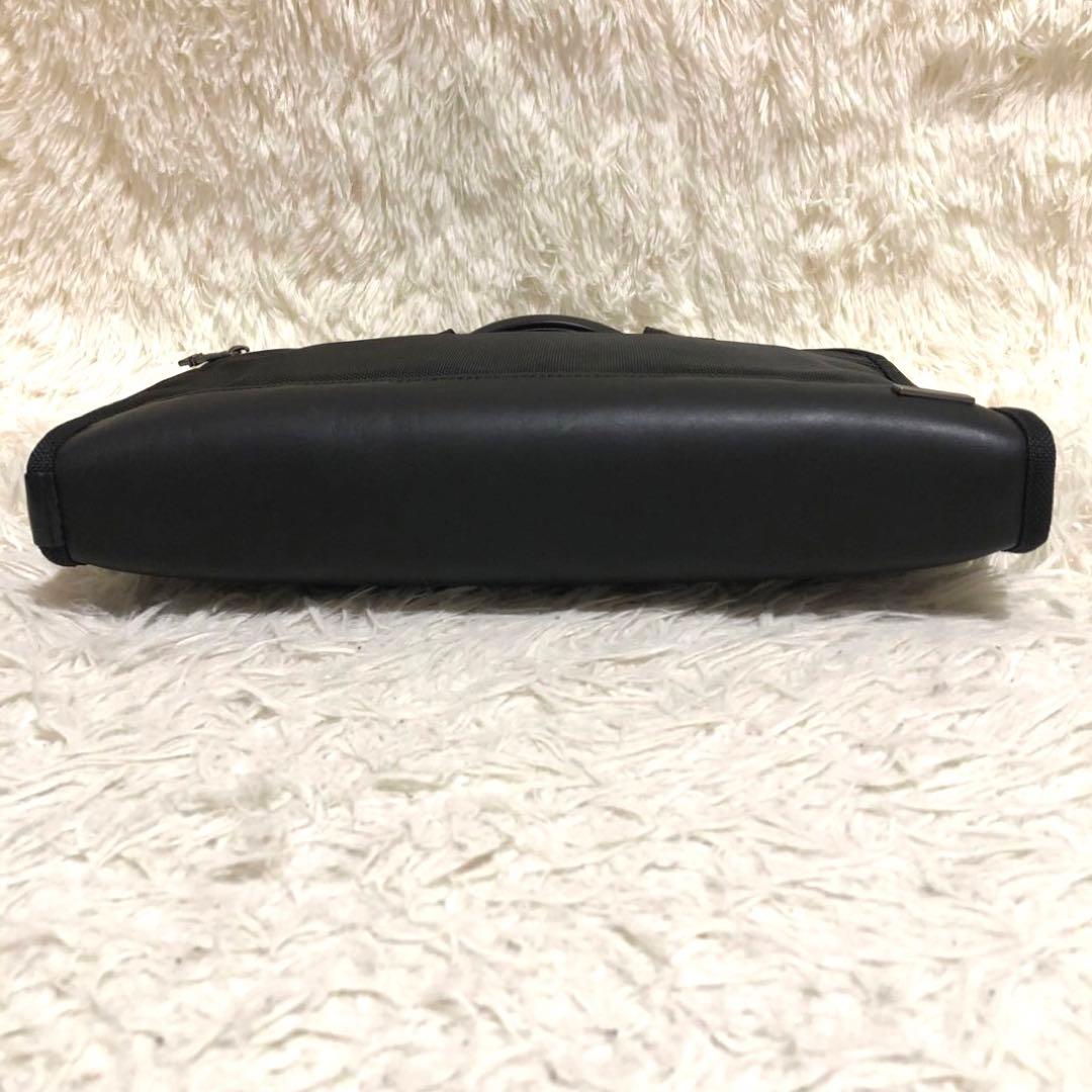 未使用級✨トゥミ ブリーフケース ビジネスバッグ 26017D4 ブラック