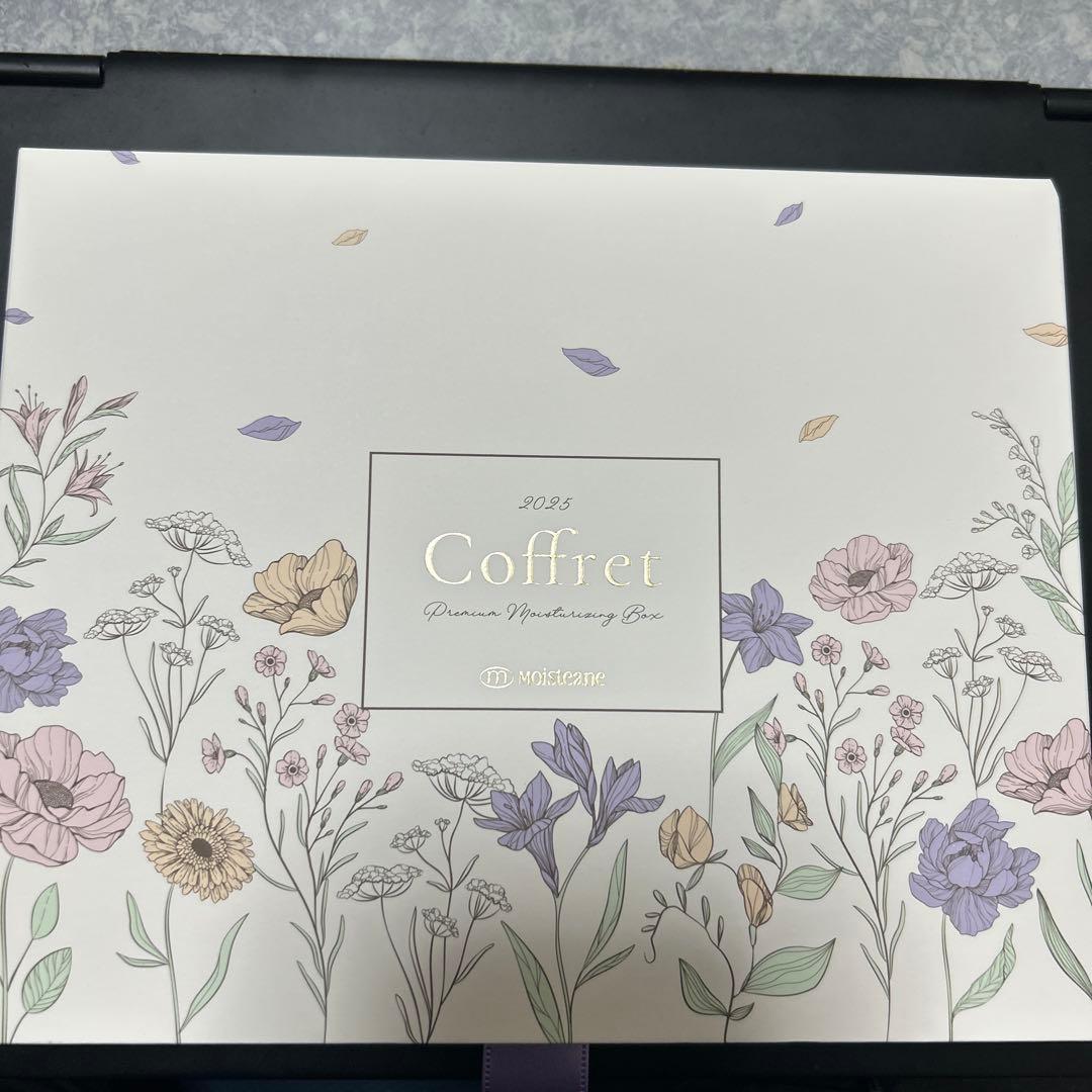 モイスティーヌコフレ 2025 - メルカリ