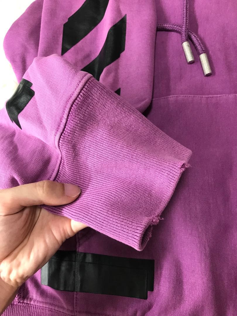 【値下げ対応可能‼️】 Off-White × champion パーカー XS