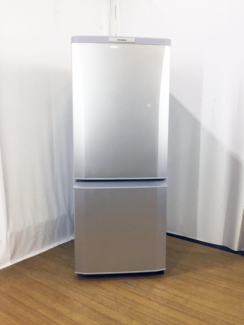 送料無料♦三菱 146L 2ドア冷蔵庫【♦MR-P15S-S】