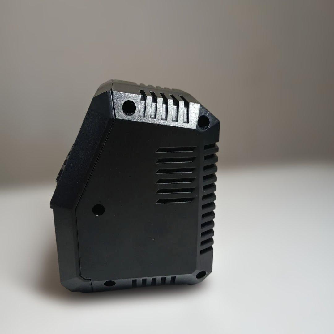 ReveD RJ-003【AC 2ポート充電器 X2 V COMPACT】