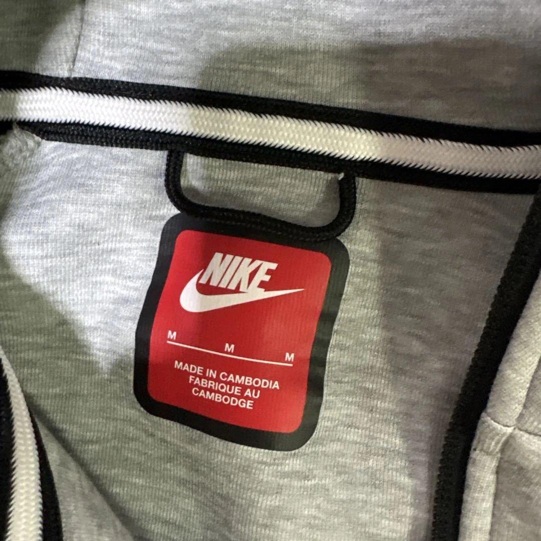 Nike テックフリースフルジップ グレー パーカー M確実正規品！