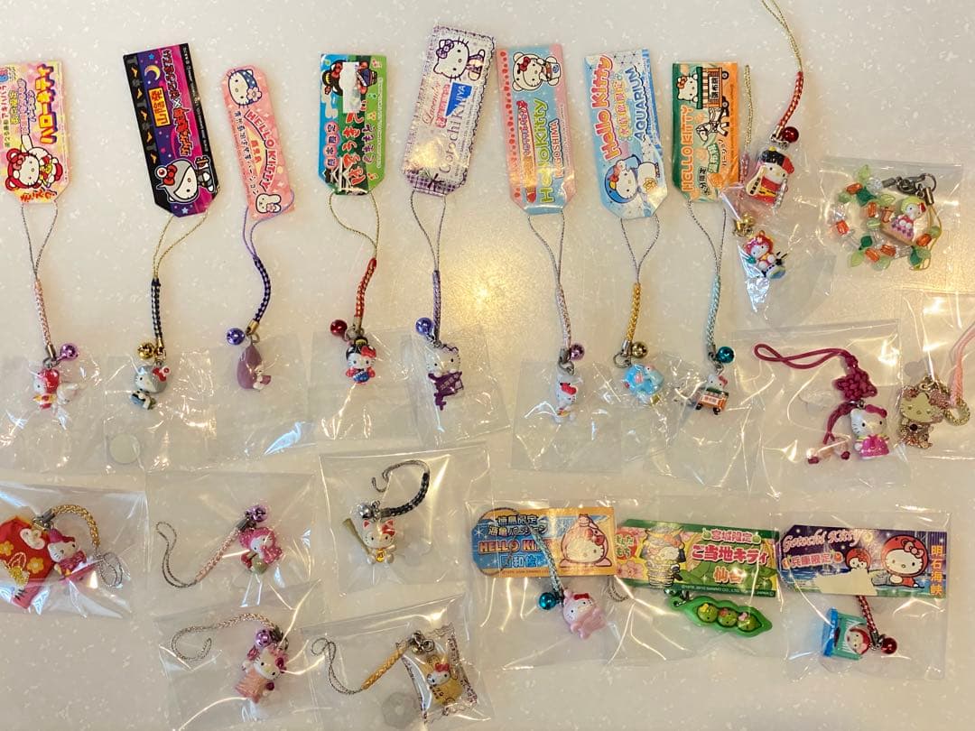 ⭐︎ご当地キティ ハローキティ 根付 ストラップ まとめ売り１４４個⭐︎