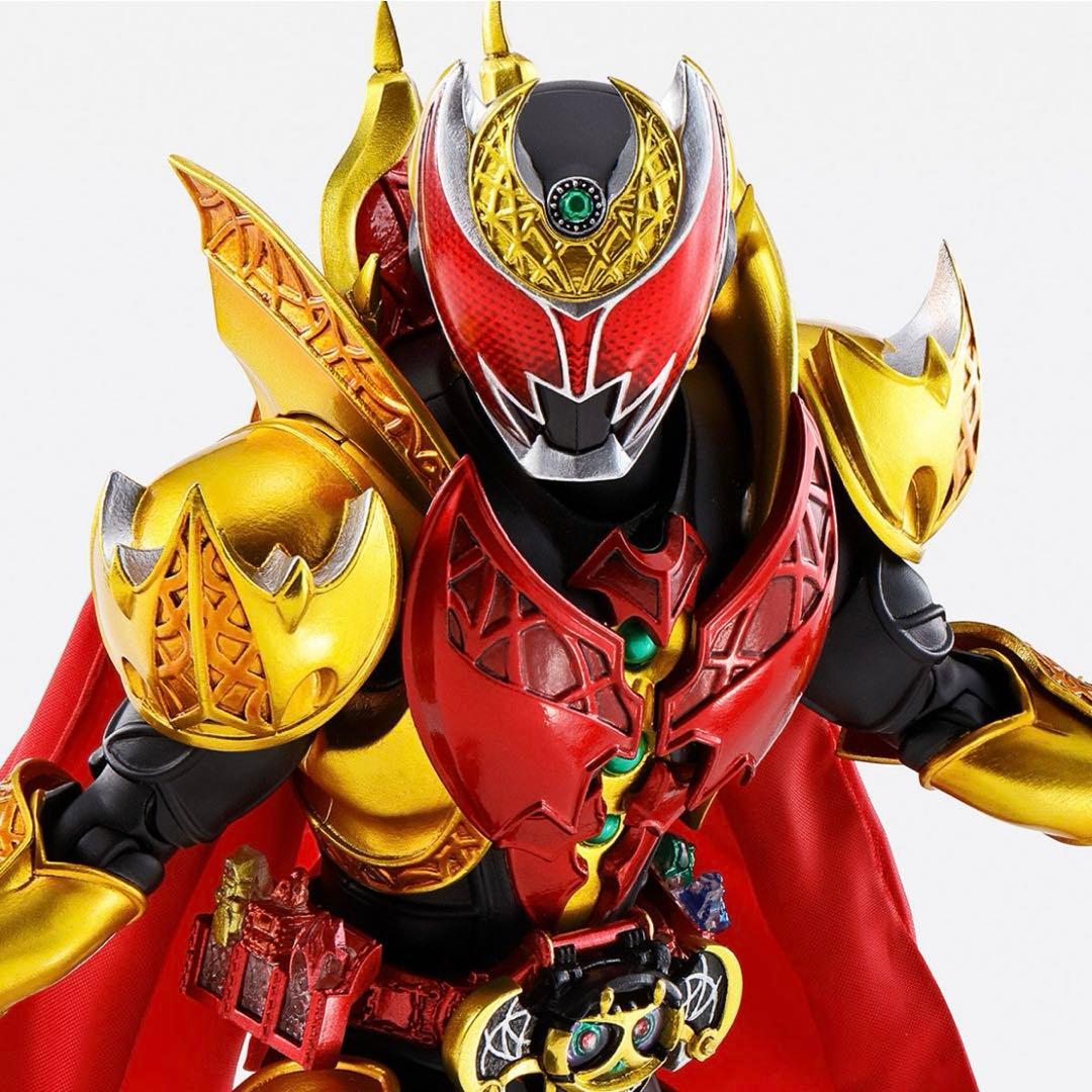 SHFiguarts （真骨彫製法）仮面ライダーキバ エンペラーフォーム