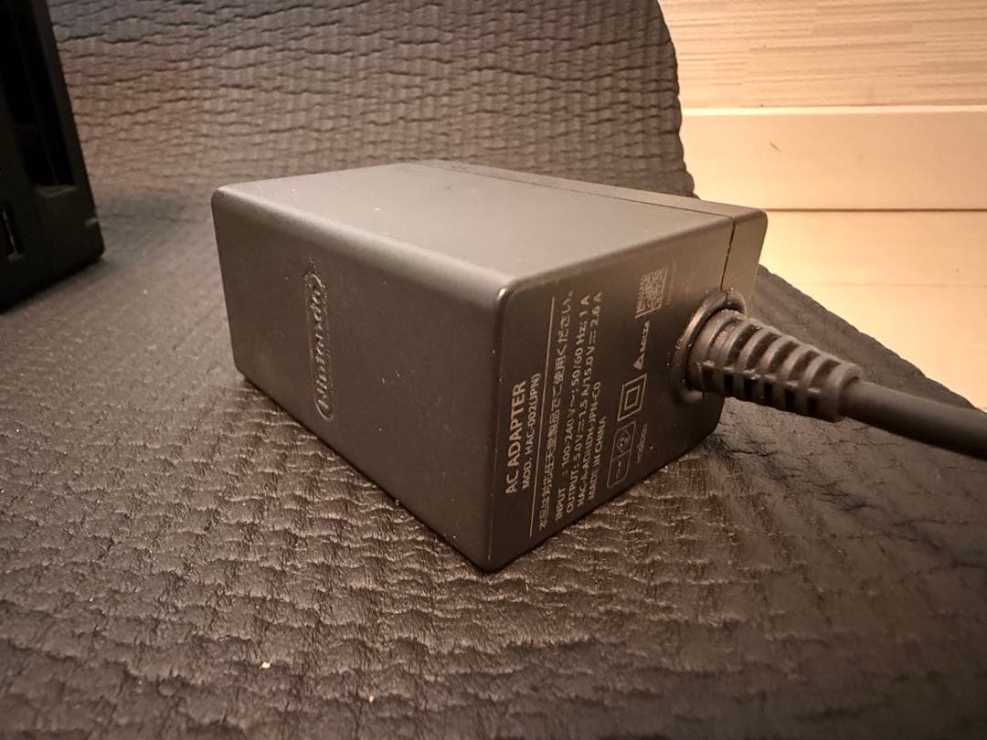 ゆっちゃん　Nintendo Switch本体グレー Joy-Con