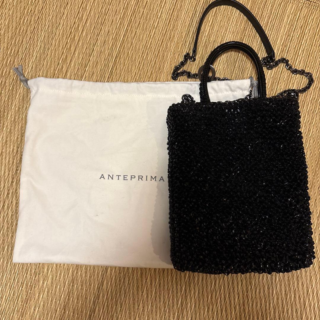 美品　アンテプリマ　スタンダード/スクエア 縦長 エナメルブラック