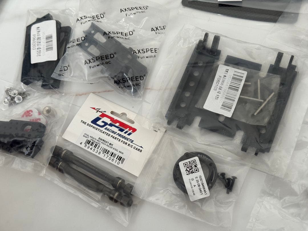 axial wraith レイス スーパーチャージャー付き+ 新品カスタムパーツ