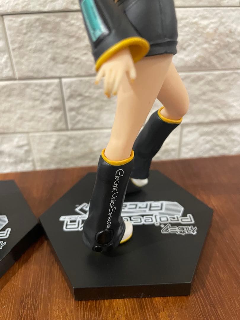 Project DIVA Arcade プレミアムフィギュア “鏡音リン＆レン”