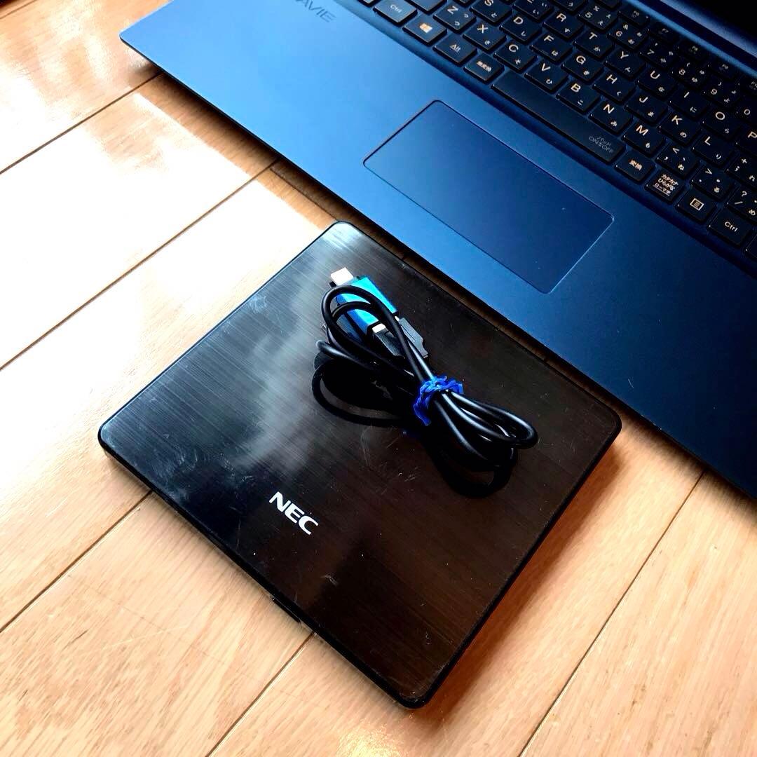 美品LaVieVEGA LV750/R【有機ELUltraHD4Kディスプレイ】 - メルカリ