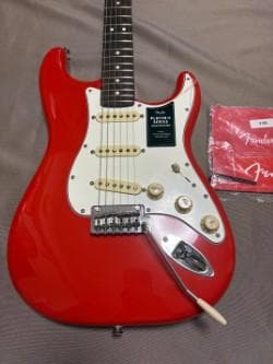 Fender製の Player Ⅱシリーズ ストラトキャスター　超美品 フェンダーの“伝統”と“モダン”が融合、新シリーズ“Player II”の