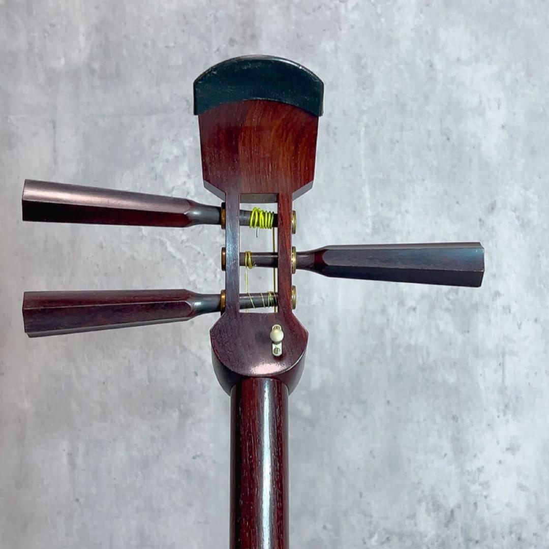 津軽三味線 紅木 東さわり 太棹 和楽器 弦楽器 ハードケース 三味線