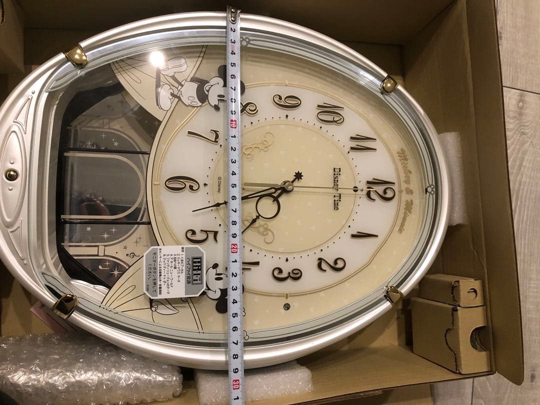 ⭐︎さぼ⭐︎新品未使用セイコーディズニー電波掛け時計6曲メロディー白