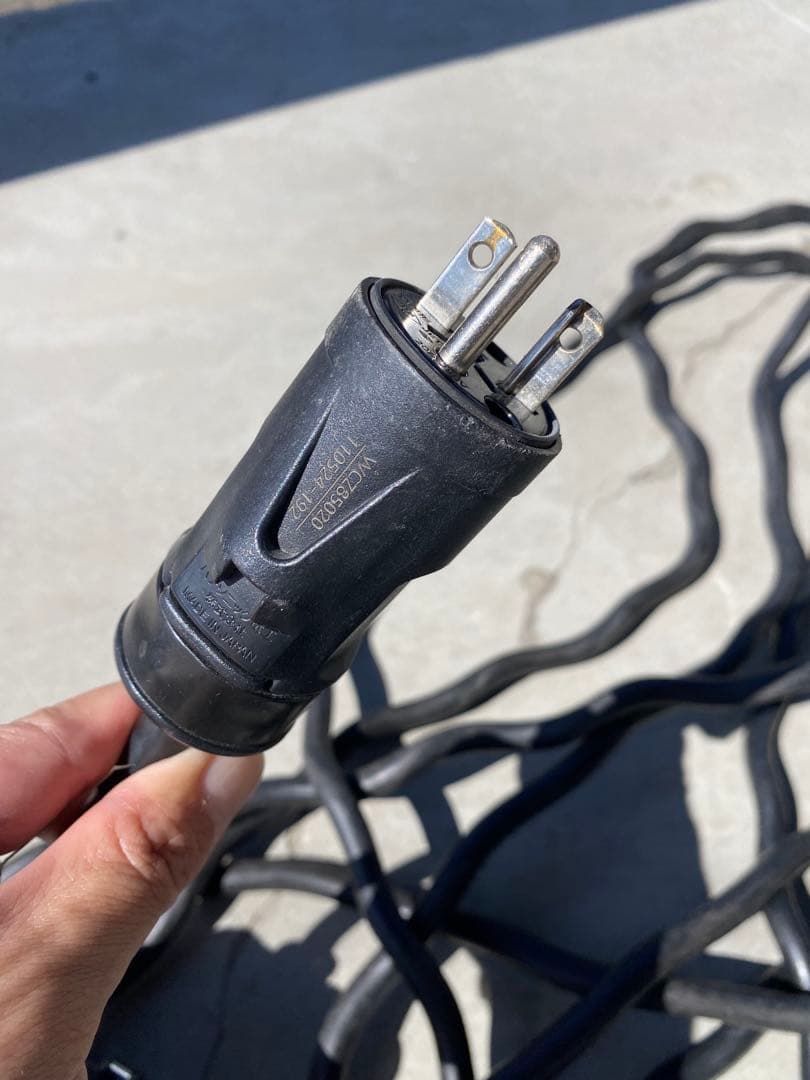 Mitsubishi MIEV 専用充電器 200V 三菱　電気自動車