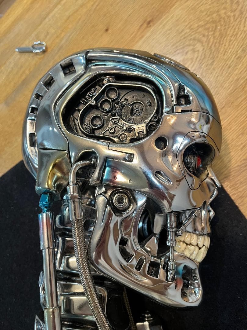 サイドショウ ターミネーター エンドスケルトン ライフサイズ T-800ノーマル