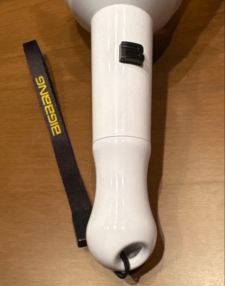 値下げ】G-DRAGONペンライトリング BIGBANGペンライトver3 - メルカリ