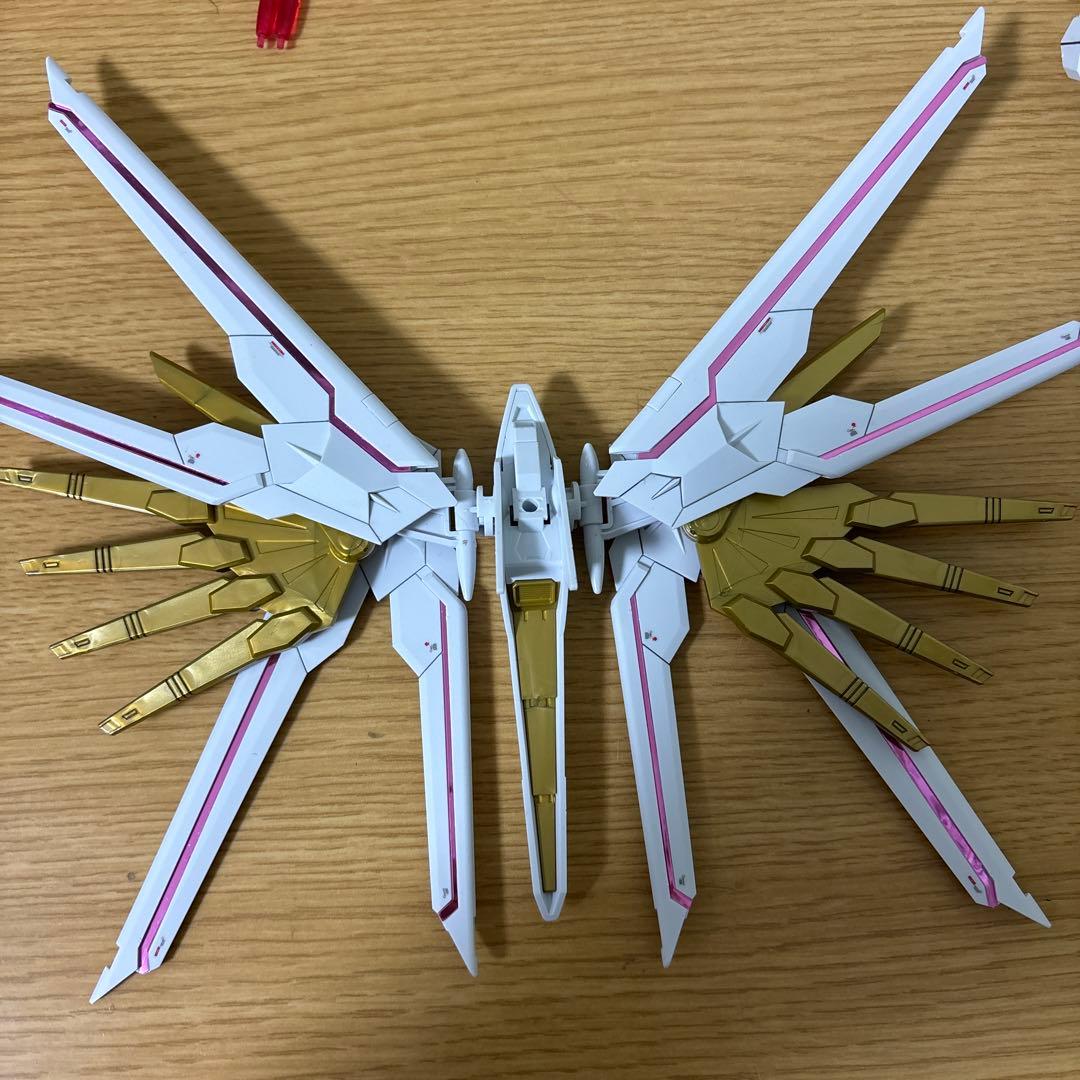 ギャンボー8100様hgce マイティーストライクフリーダムガンダム