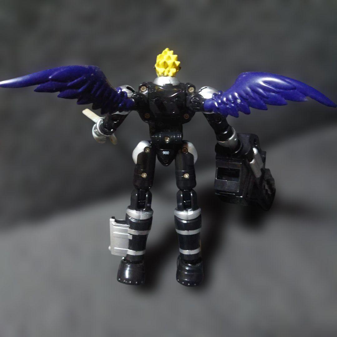 デジモンクロスウォーズ　シャウトモン等　フィギュア