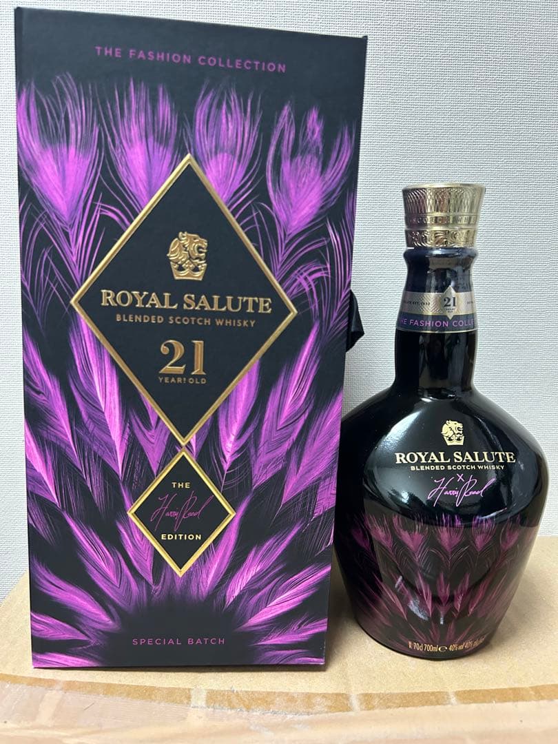 ローヤルサルート21年 ハリス・リード エディション パープル 700ml 1