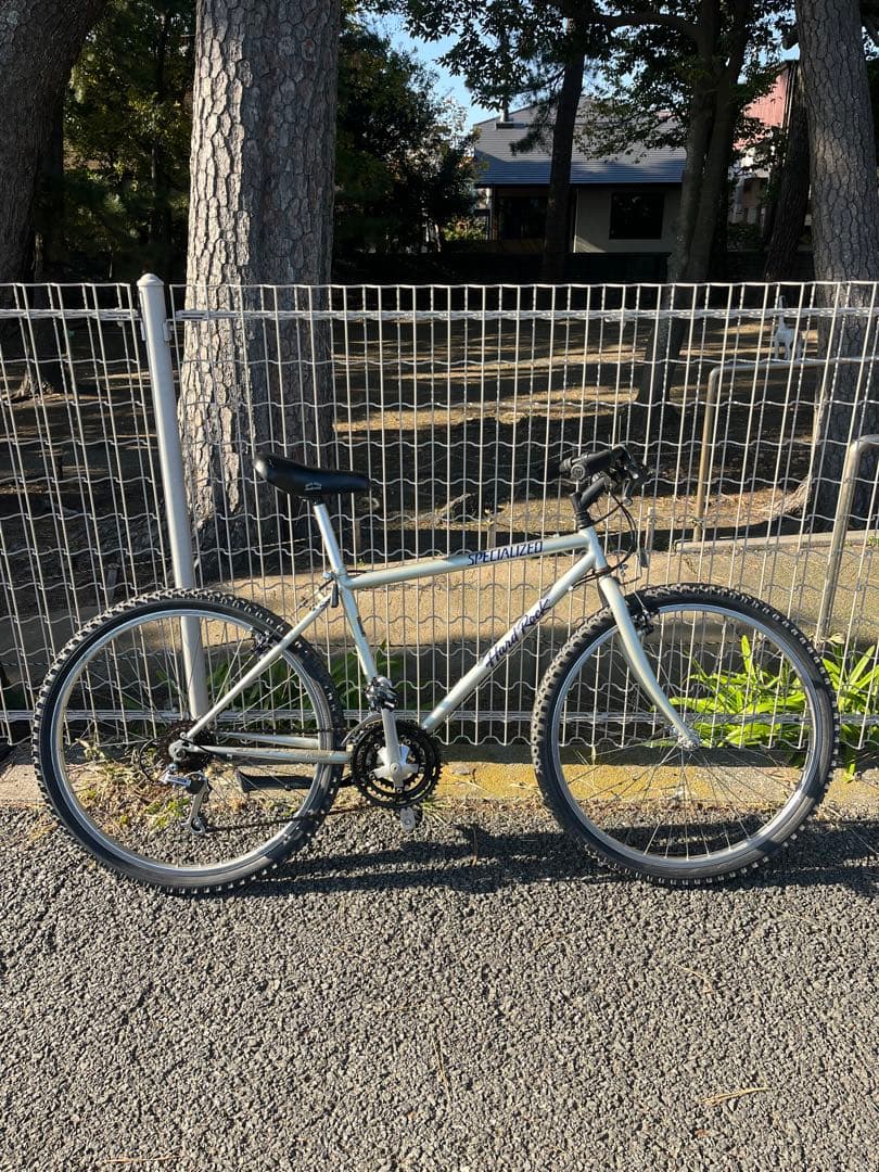 Specialized hardrock OLDMTBマウンテンバイクシルバー