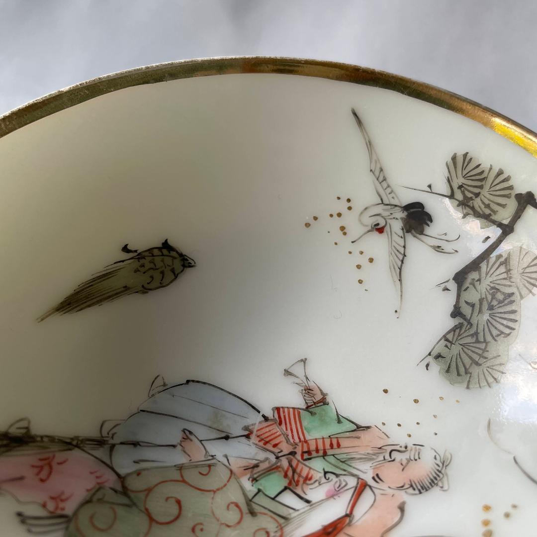 京の骨董品です！少し大きめ 四角の盃台 金彩 染付 長寿盃