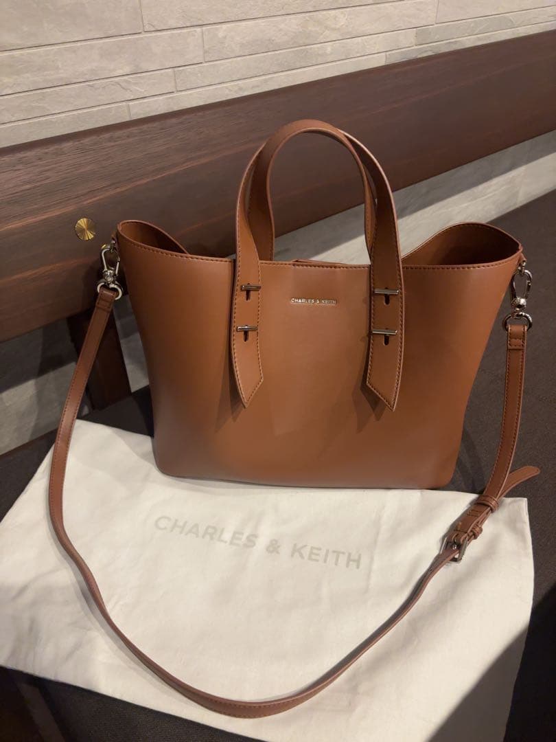 チャールズアンドキース