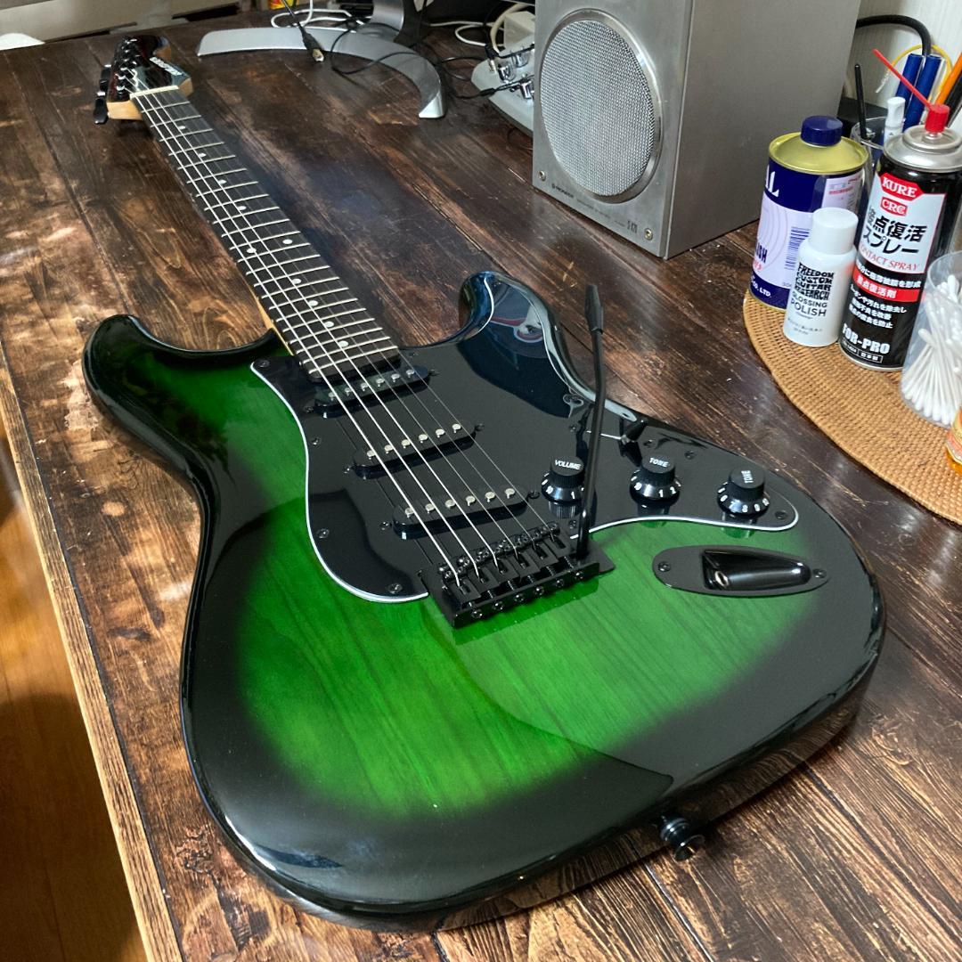 SELDER エレキギター グリーン SELDER エレキギター 深いグリーン色