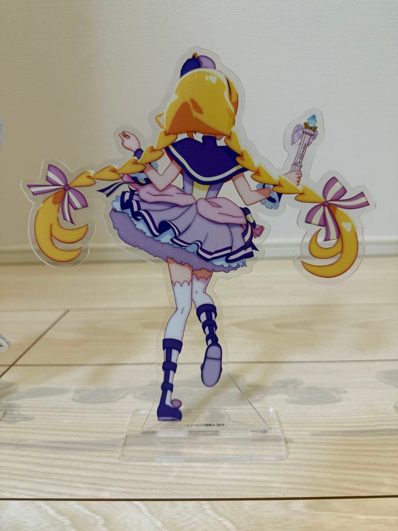 【開封済み】わんだふるぷりきゅあ　しあわせえぼりゅ〜しょん　アクリルスタンド