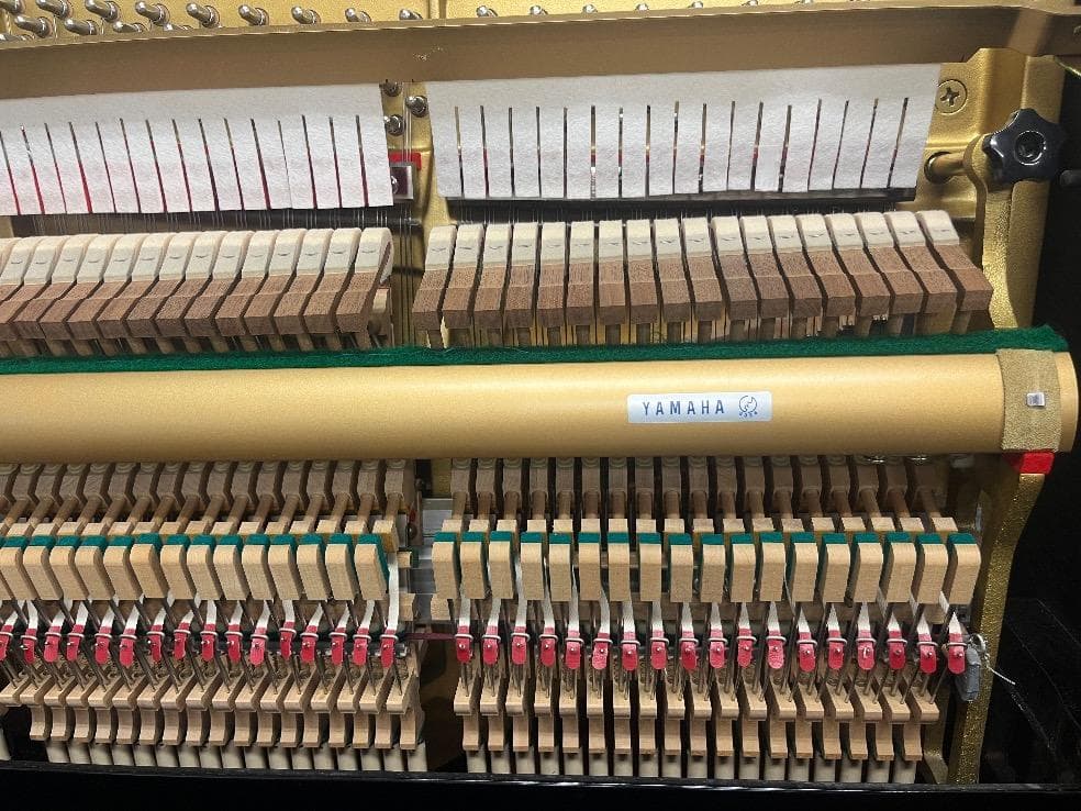 YAMAHA UX300サイレント ☆80732【アップライトピアノ】YAMAHA UX30A