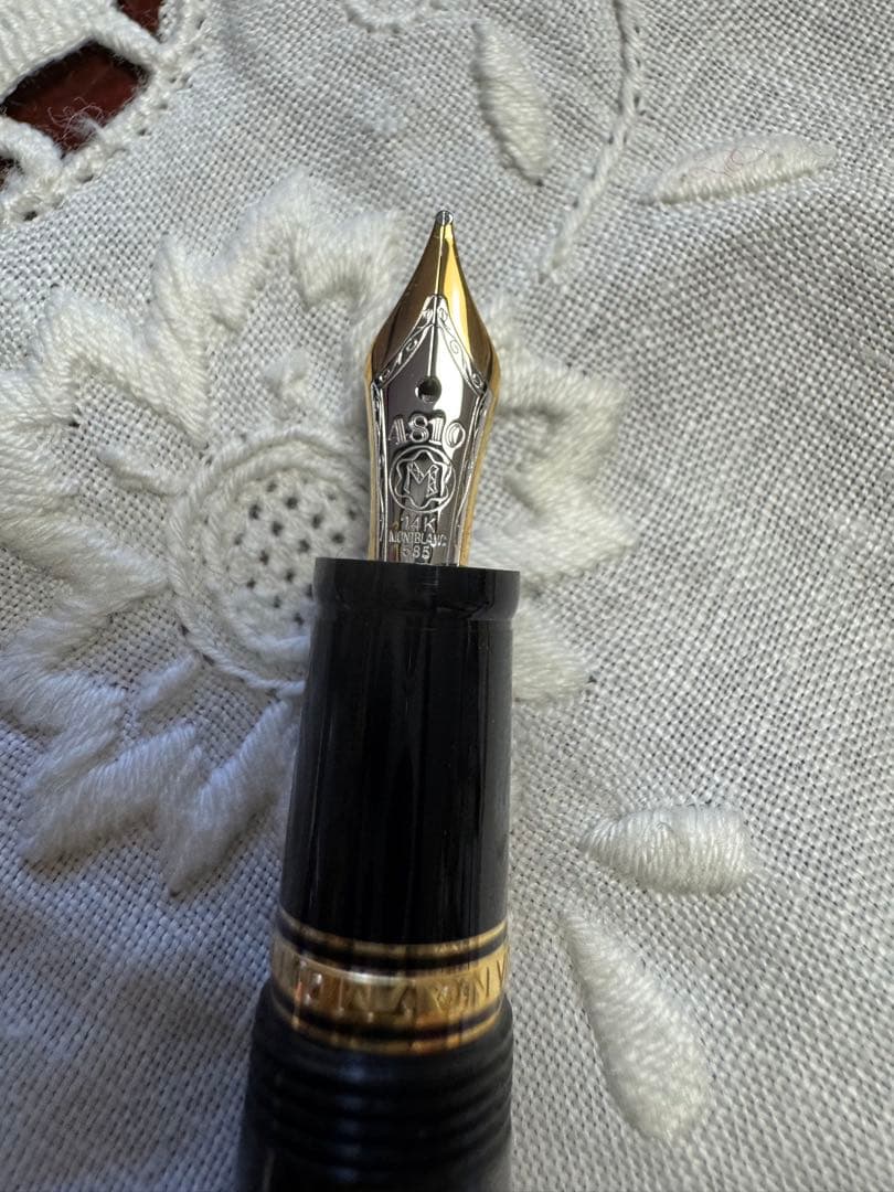 MONT BLANC 黒 万年筆 未使用