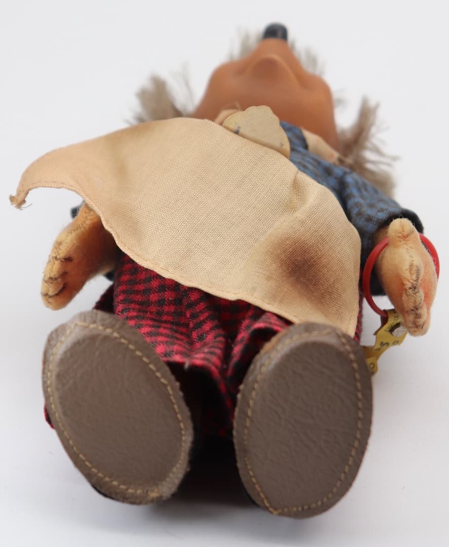 STEIFF \"Micki\" ハリネズミ女の子のキャラクター人形17cm