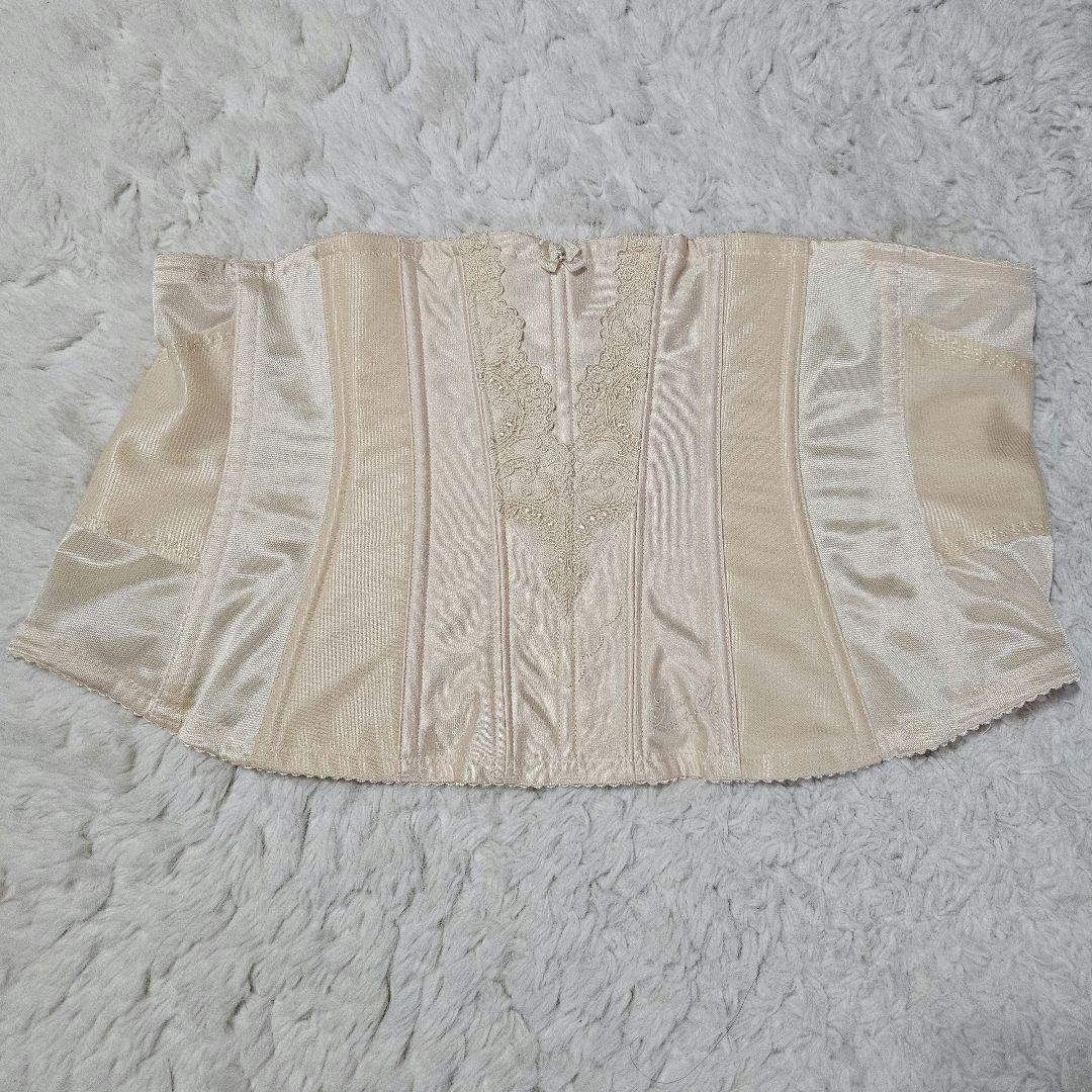 FOUR SIS & CO. ブライダルインナーセット